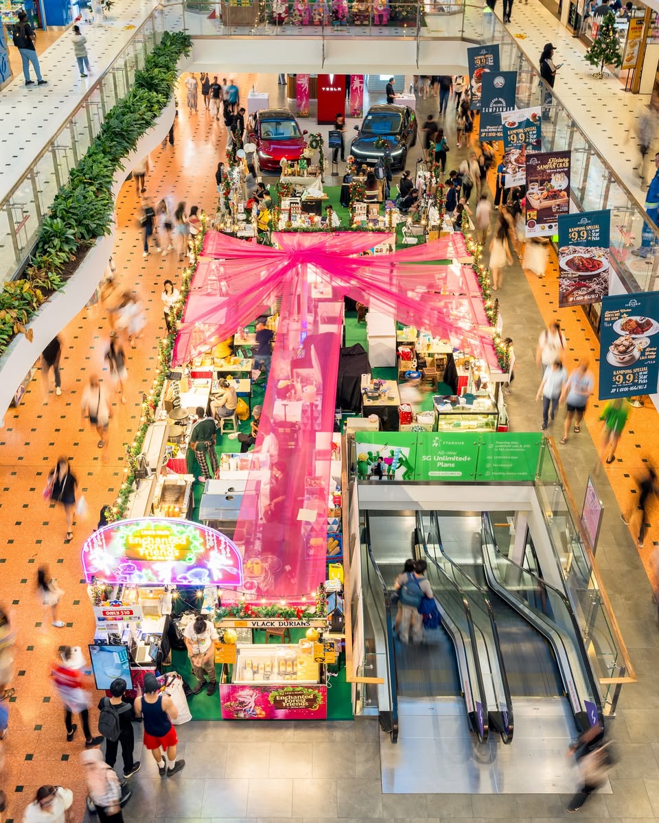 A stall featuring festive decorations and holiday essentials at Jurong Point.