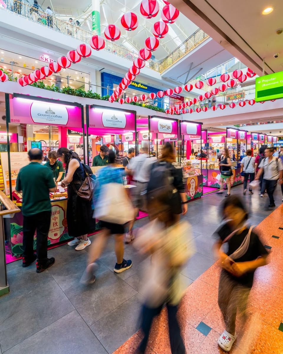 Goodwood Bakery & Cafe Mid-Autumn Festival stall at Jurong Point