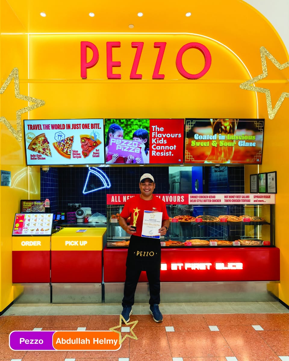 Jurong Point Service Star Award winner Joanne Ger from McDonald’s