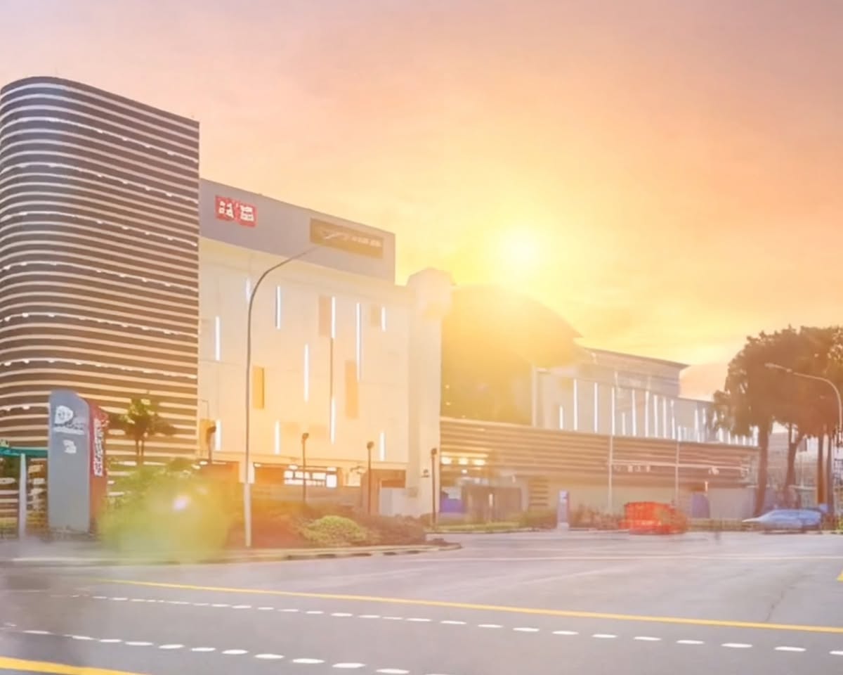 Jurong Point's enduring facade over a decade